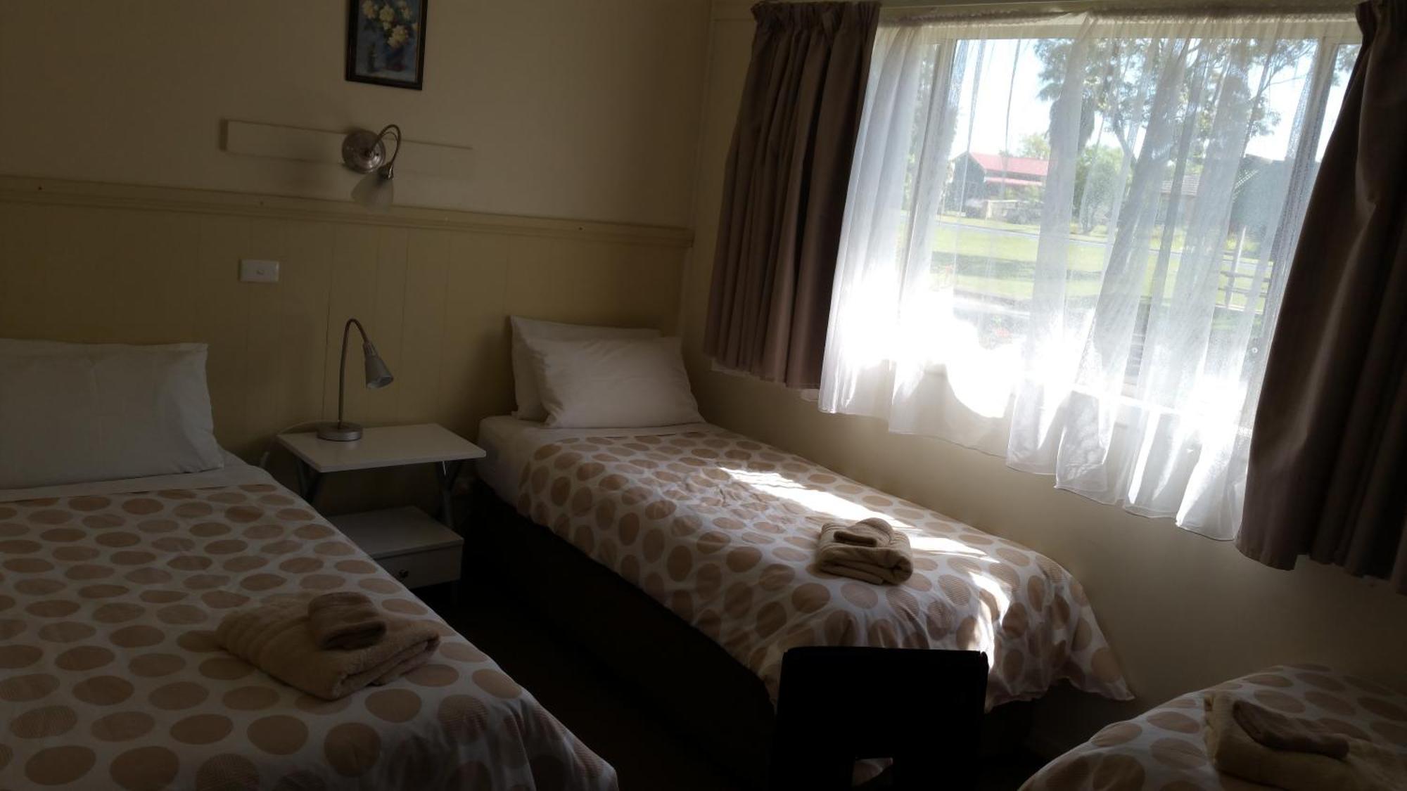 Kaniva Midway Motel ห้อง รูปภาพ